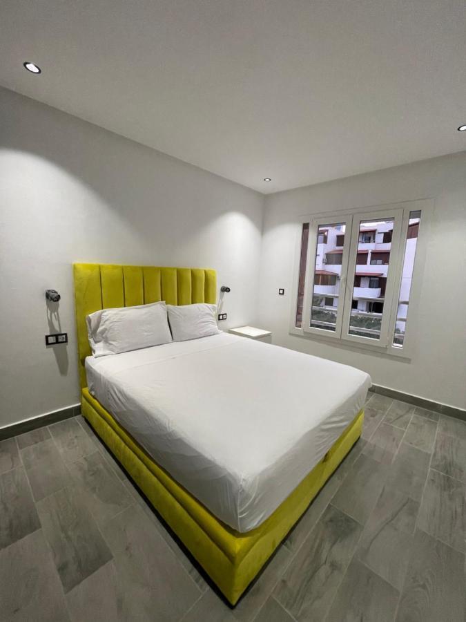Res Abdelaziz 5 Min De La Plage Only For Families Apartment Martil Bagian luar foto
